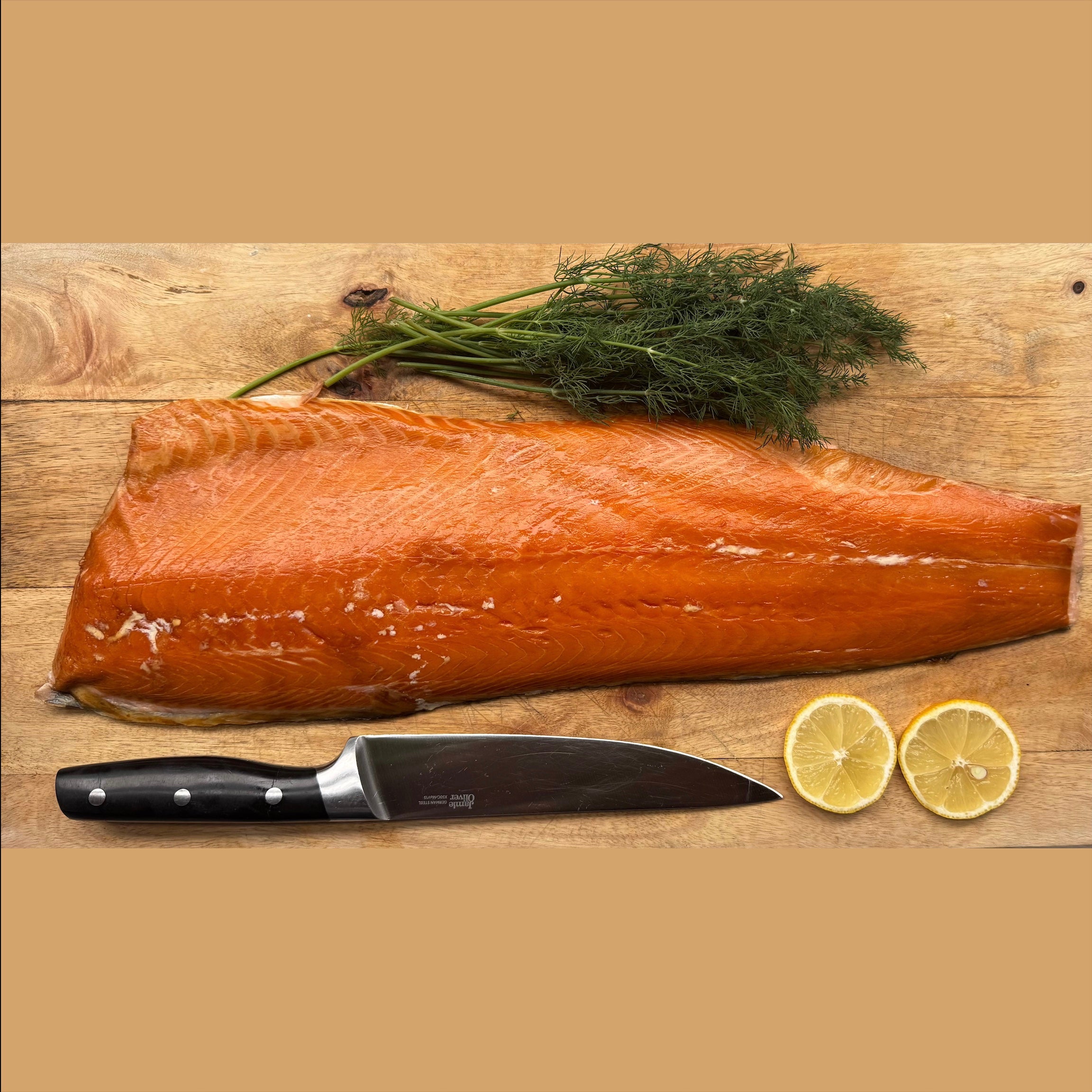 Hele zalmzijde warmgerookt (ca. 1kg)